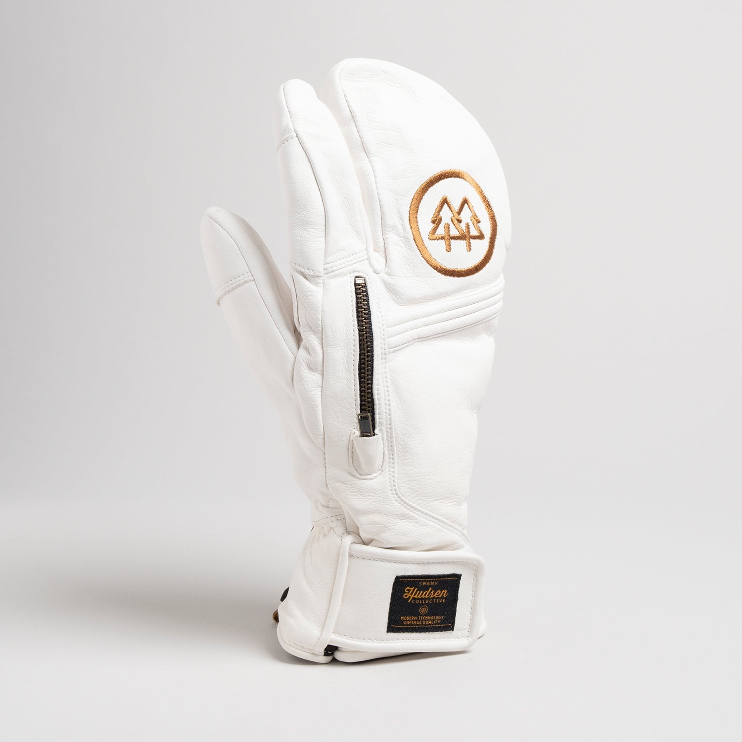 CLAVIN TRIGGER LOGO