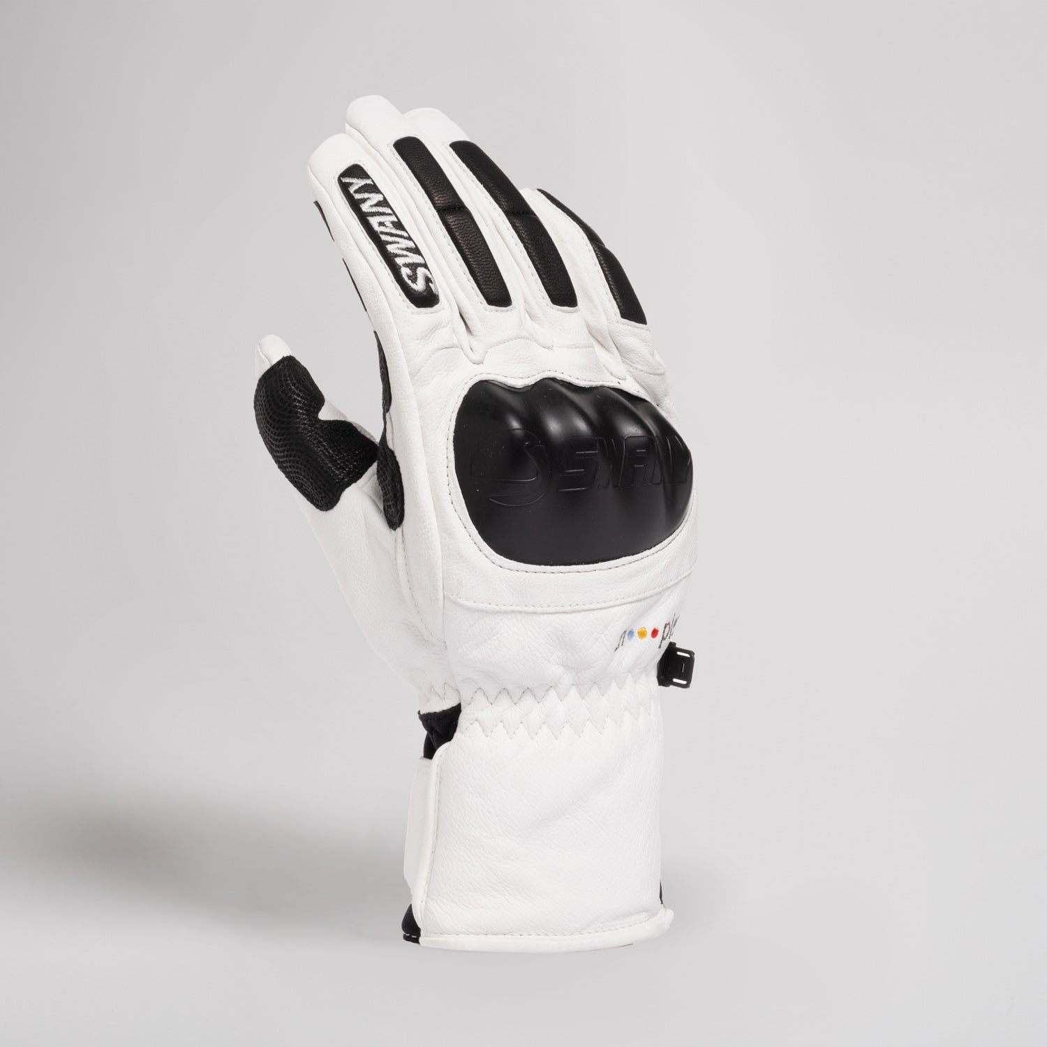 WHITE/BLACK